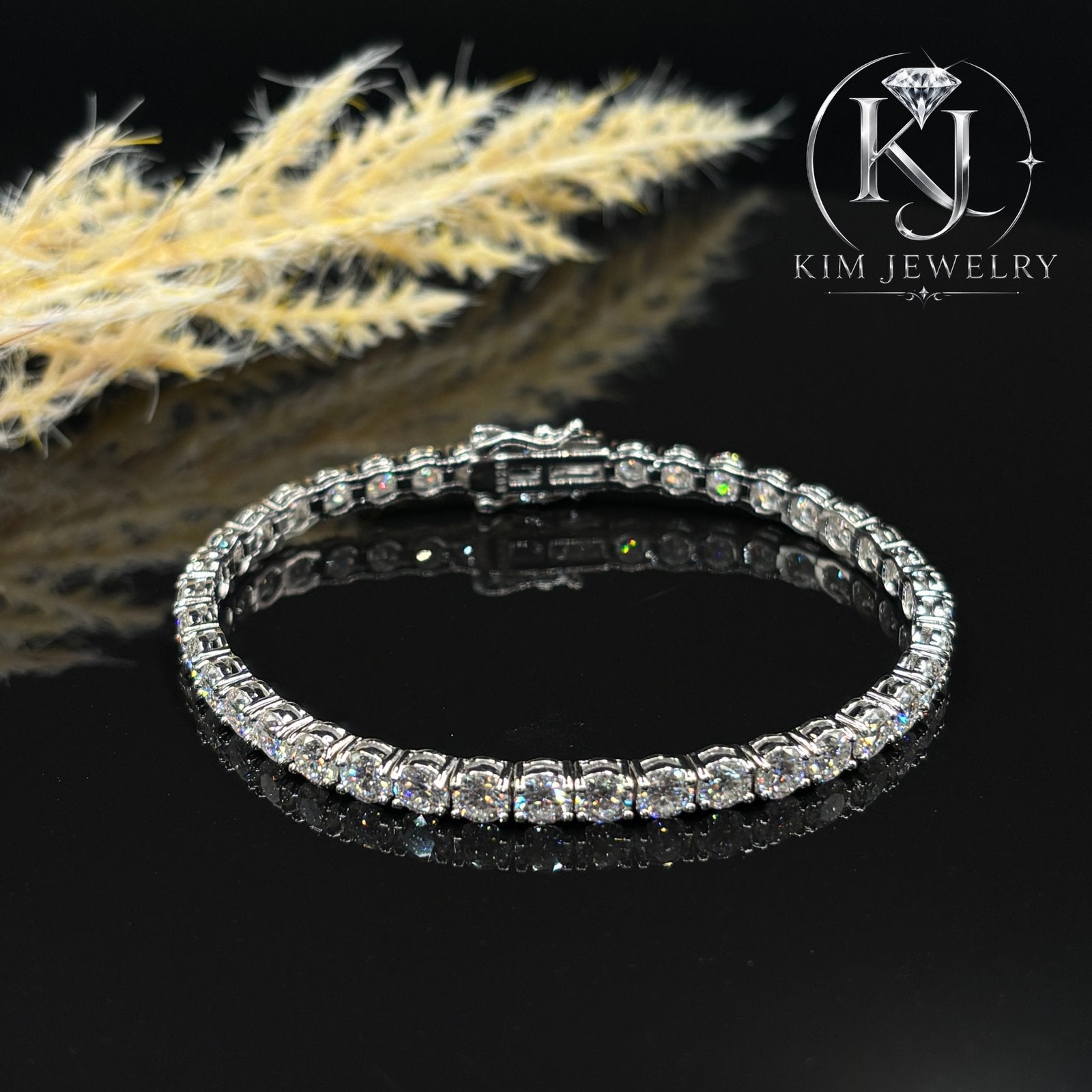 Round Cut Moissanite Tennis Bracelet
