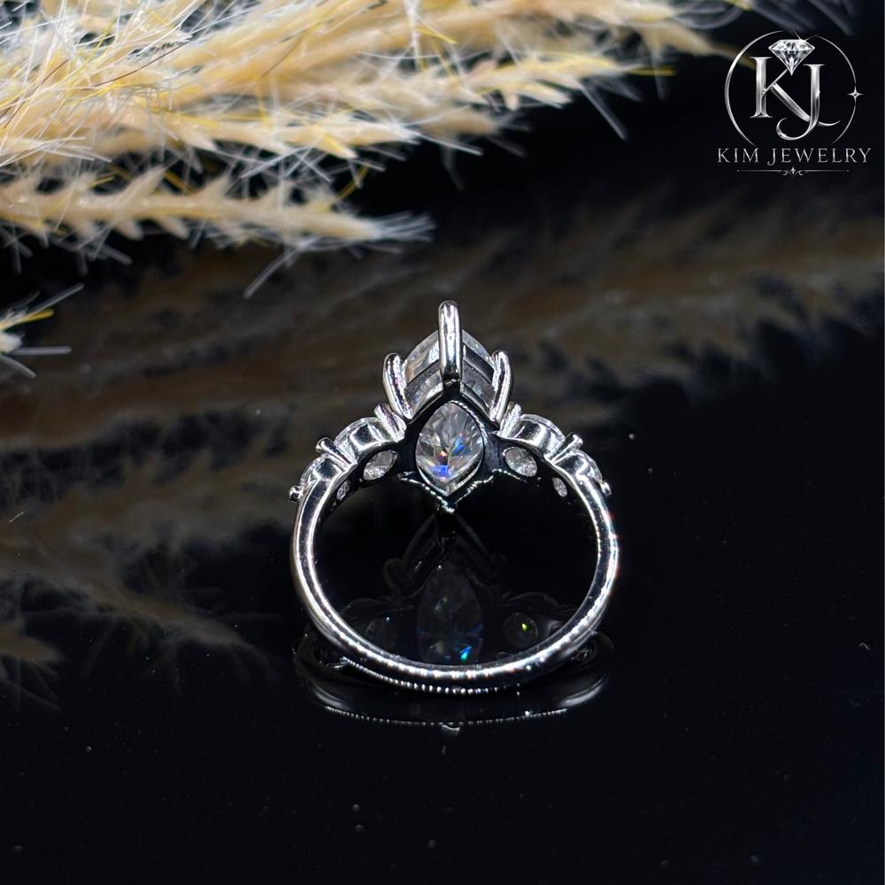 3CT Marquise Cut Moissanite Ring